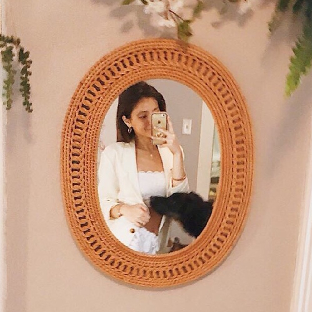 Meet your Posher, Jillian